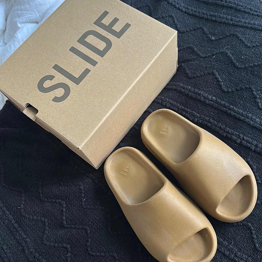 Yeezy Slides